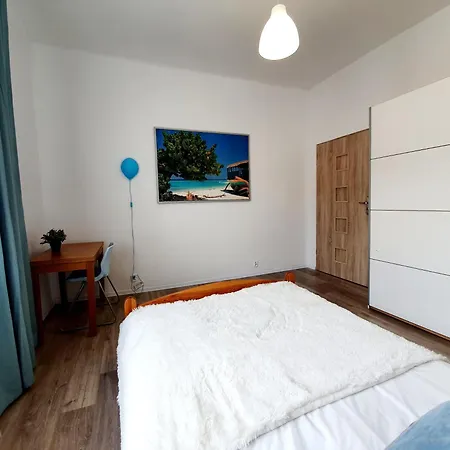 W Centrum Gdyni Sw 78 Homestay *