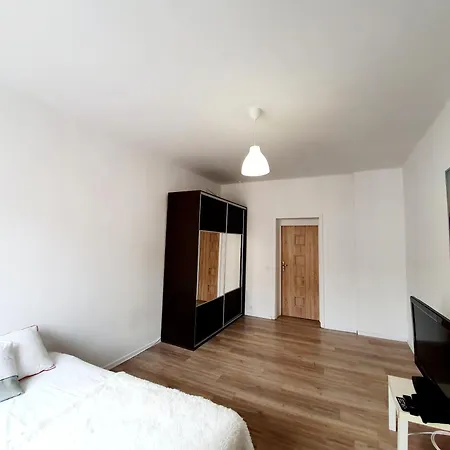 Homestay W Centrum Gdyni Sw 78 *